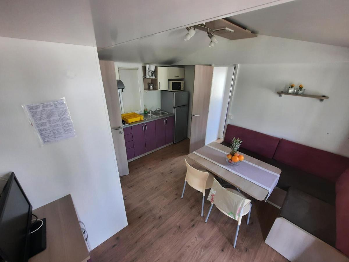 Hotel Kamp Rujno Starigrad Paklenica Esterno foto