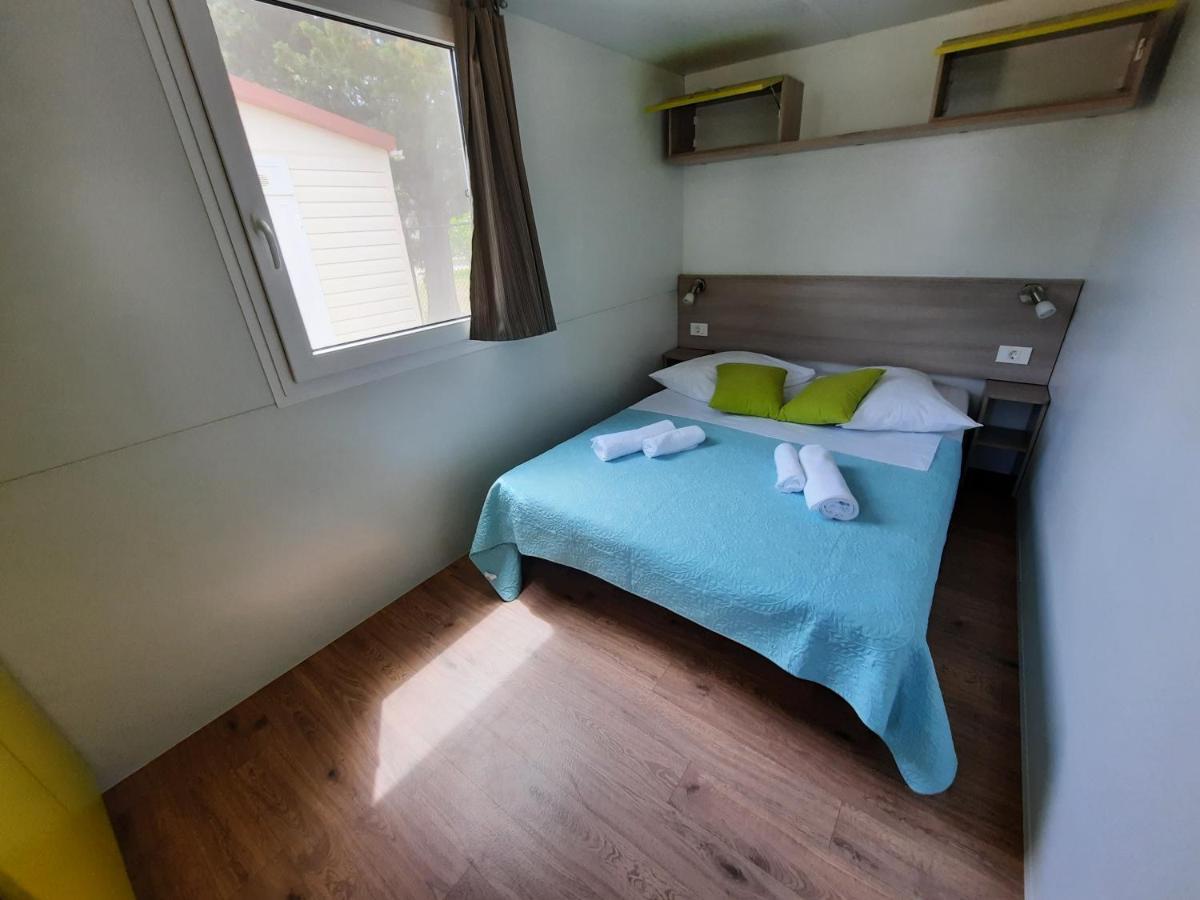 Hotel Kamp Rujno Starigrad Paklenica Esterno foto