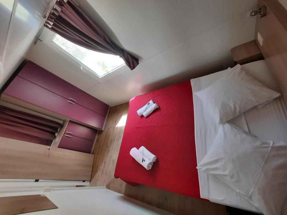 Hotel Kamp Rujno Starigrad Paklenica Esterno foto