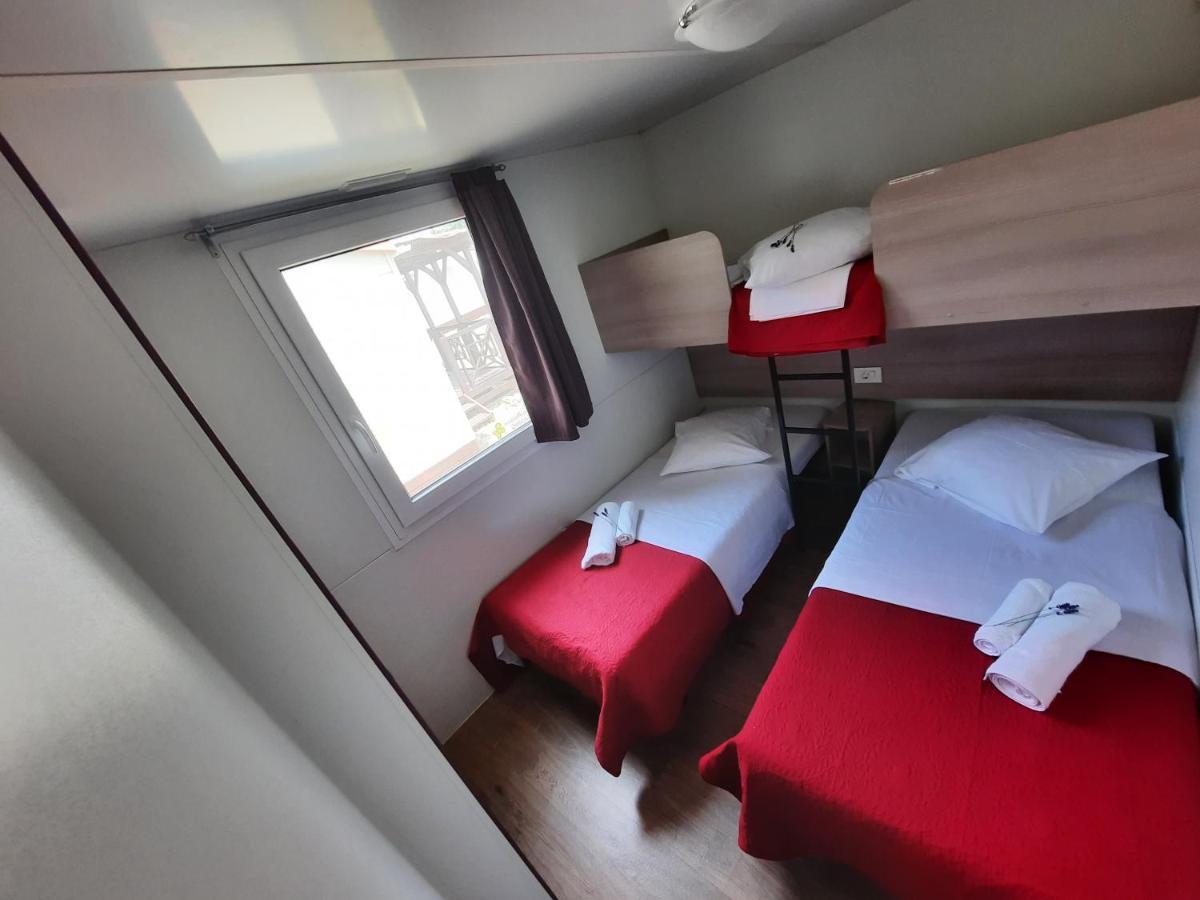 Hotel Kamp Rujno Starigrad Paklenica Esterno foto