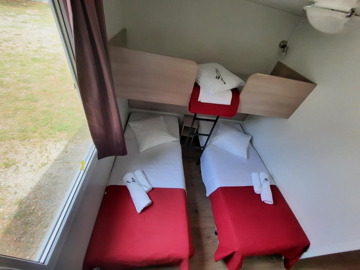 Hotel Kamp Rujno Starigrad Paklenica Esterno foto
