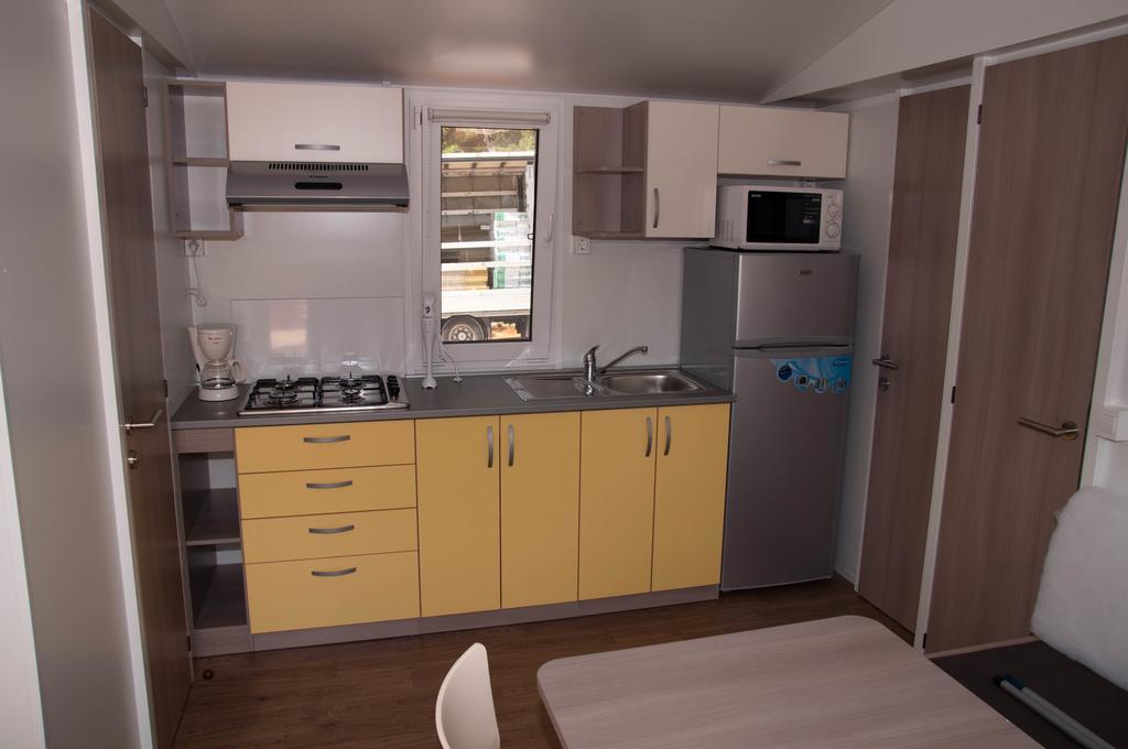 Hotel Kamp Rujno Starigrad Paklenica Esterno foto