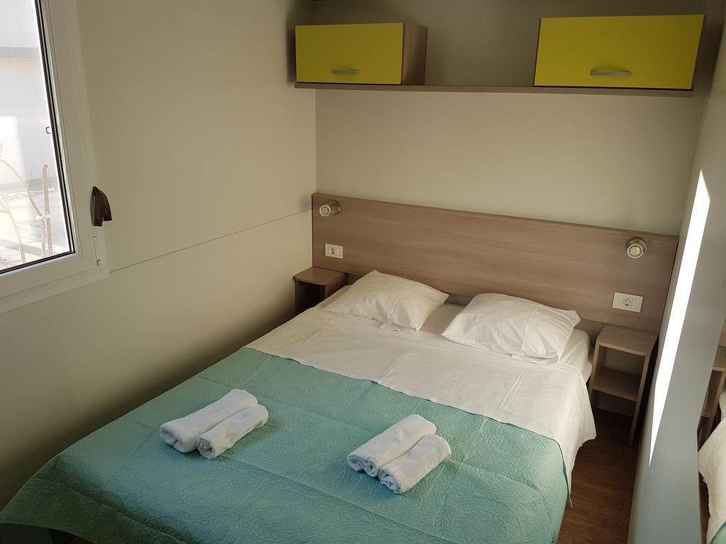 Hotel Kamp Rujno Starigrad Paklenica Esterno foto