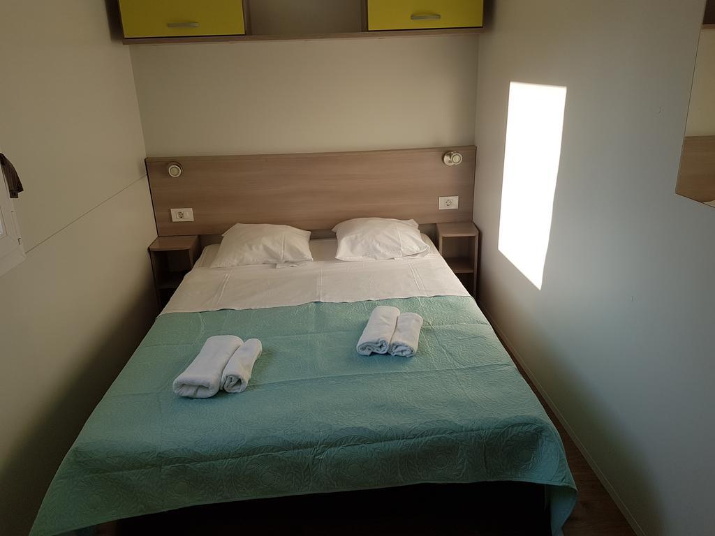 Hotel Kamp Rujno Starigrad Paklenica Esterno foto
