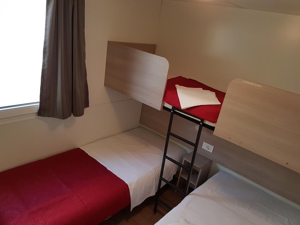 Hotel Kamp Rujno Starigrad Paklenica Esterno foto