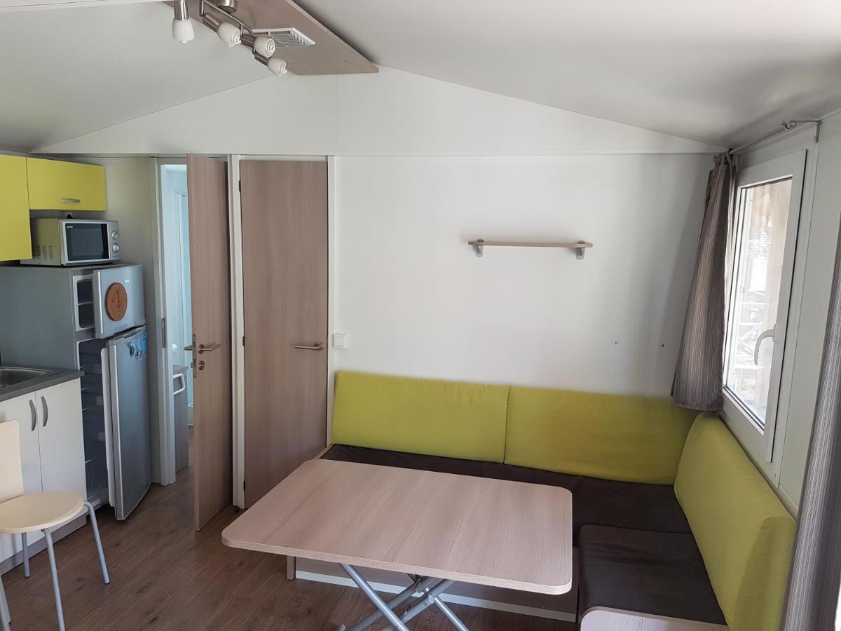 Hotel Kamp Rujno Starigrad Paklenica Esterno foto